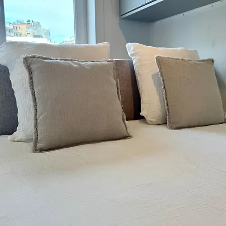 Seacast - 2 Slpk Met Terras En Zijdelings Zeezicht In Centrum Ostende