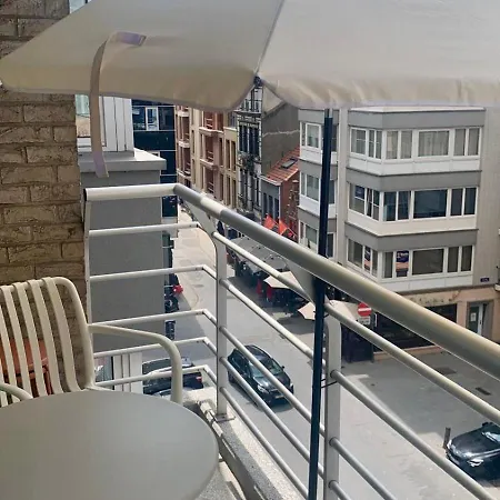 Seacast Oostende 2 Slaapkamers Met Zeezicht En Terras - Centraal In Centrum Gelegen - 100 M Van Het Strand Oostende